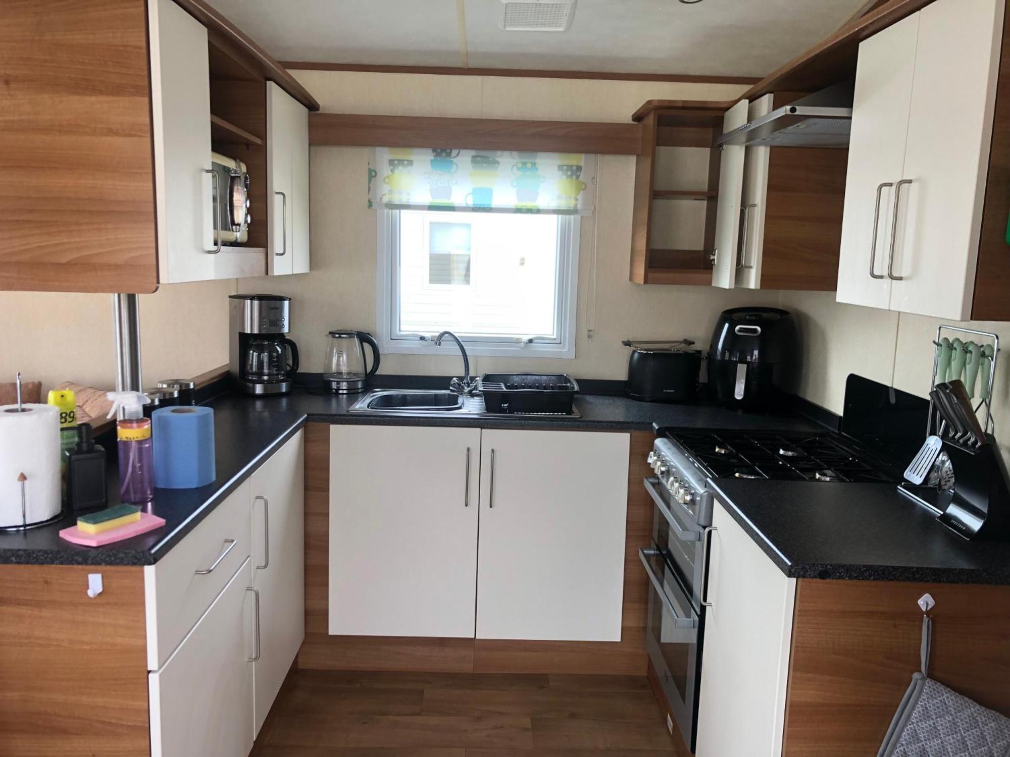 Two X 8 Berth Static Caravan On Lyons Robin Hood Rhyl North Wales Meliden エクステリア 写真