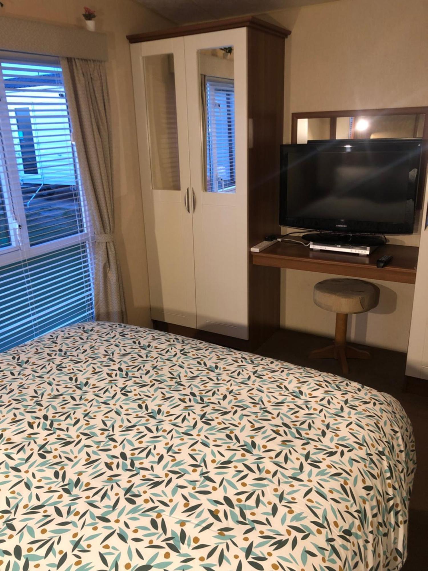 Two X 8 Berth Static Caravan On Lyons Robin Hood Rhyl North Wales Meliden エクステリア 写真